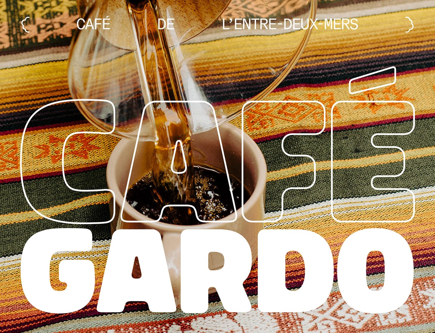 Artisanal pour over coffee with Bolota typography lockup in packaging design for Café Gardo