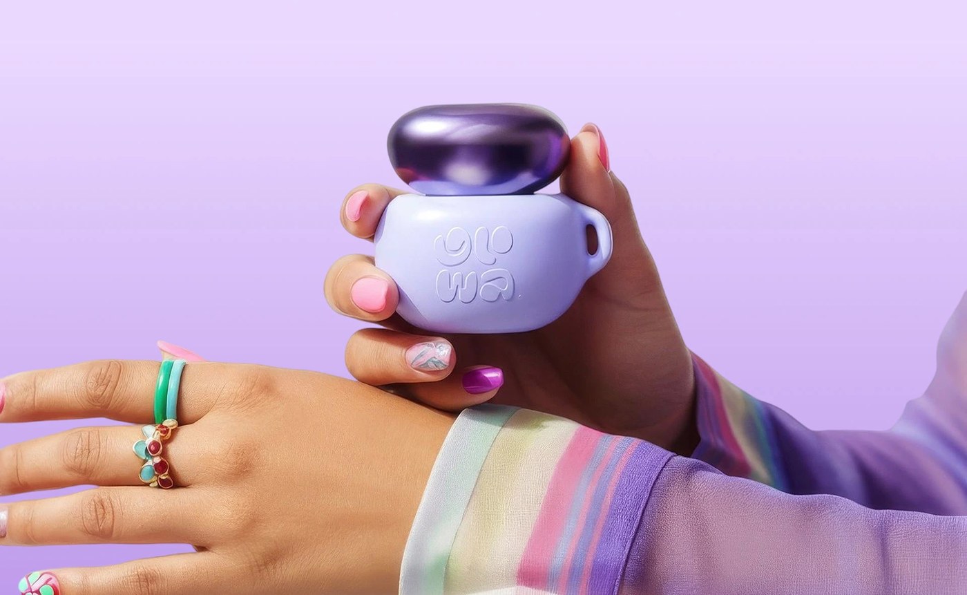GLOWA® Skincare Branding & additional view — packaging design by Creavora ®