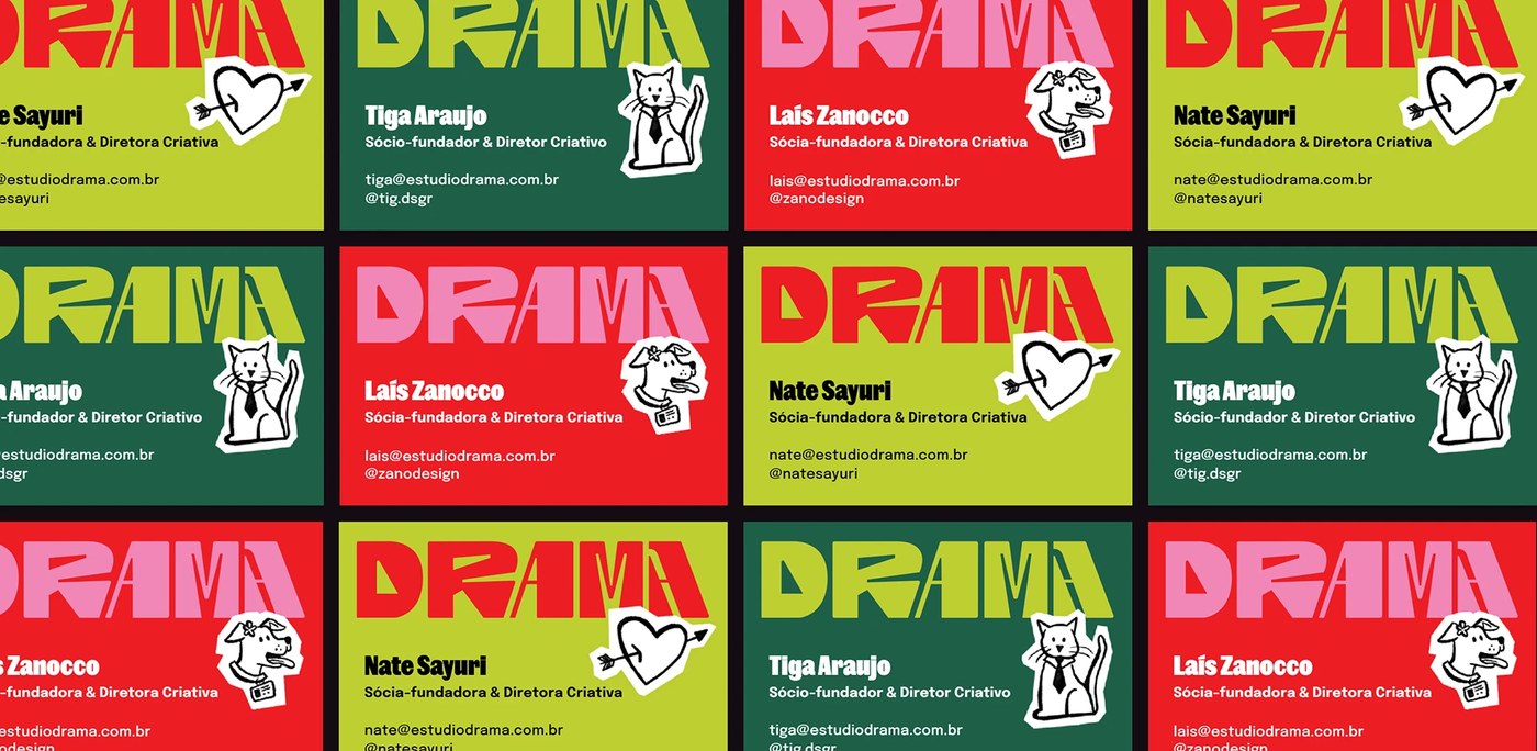 Custom hand-drawn logotype letterforms for Estúdio Drama brand identity