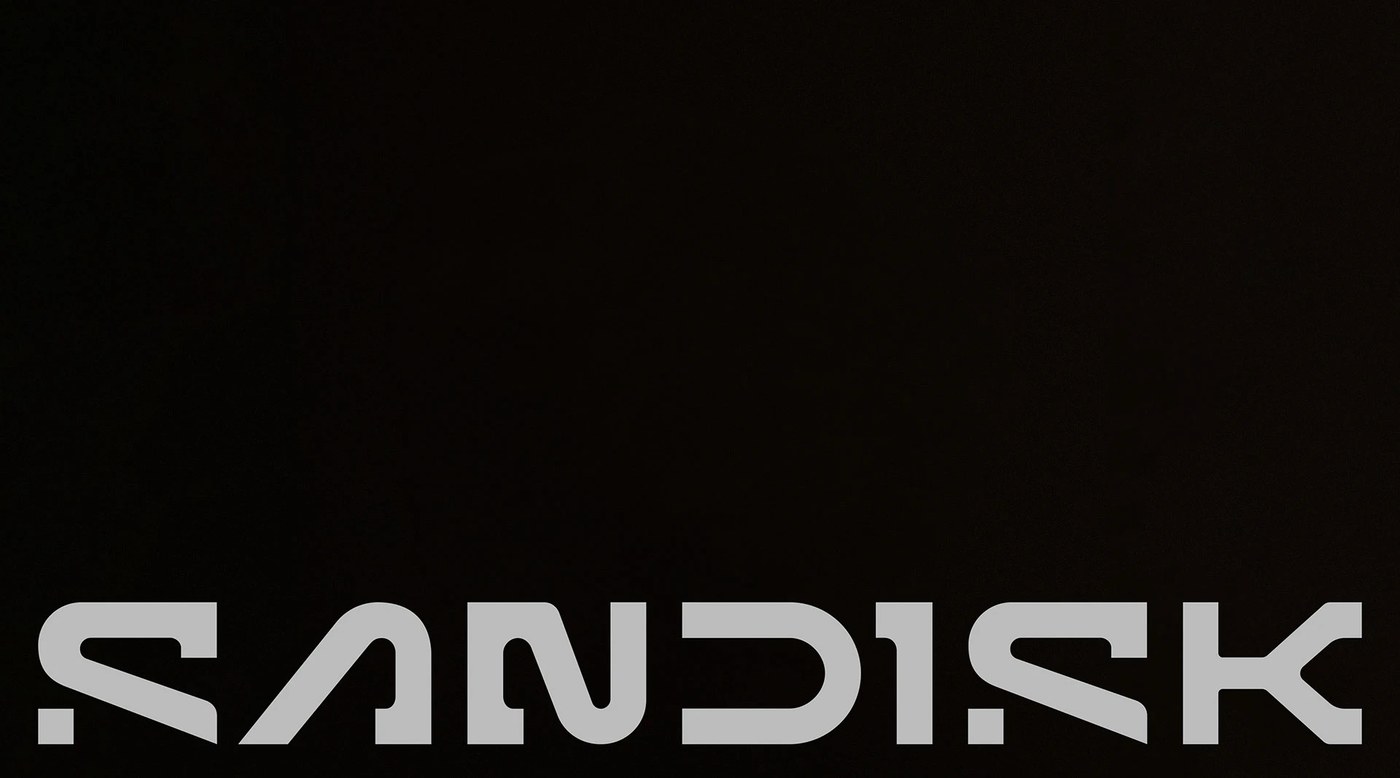 retail packaging design 3D rendering product design showcasing SanDisk retail box