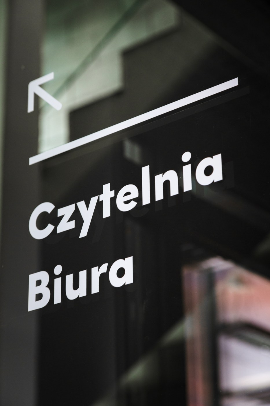 Wayfinding system mediateka tychy blank studio: Spatial Geometry