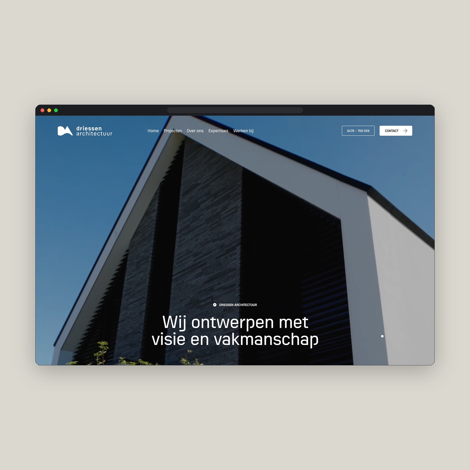 Driessen Architectuur: Minimalist Web Design & Grid Craft
