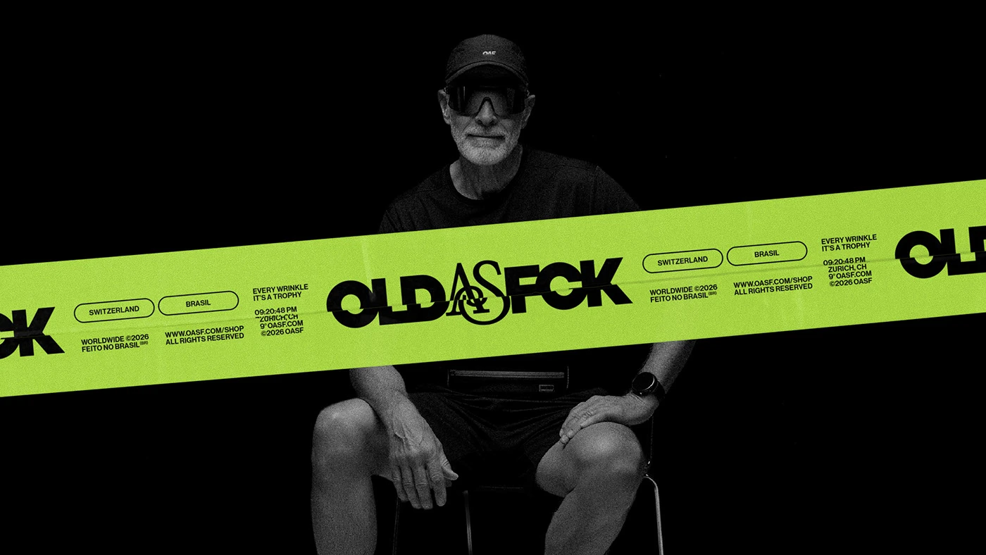 OLD AS FCK Logo Héroe Disfraz Modelo Marca
