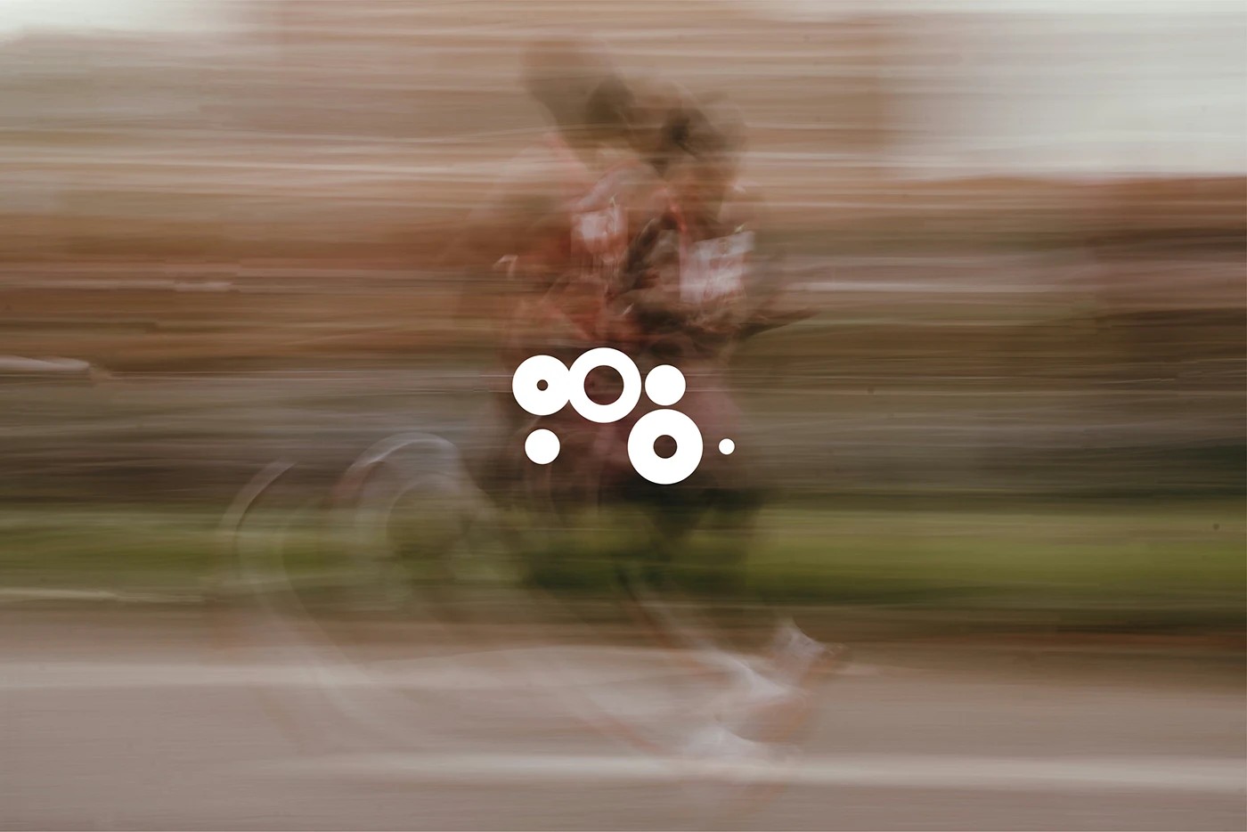 Runlab Technical Running Apparel and Visual Branding