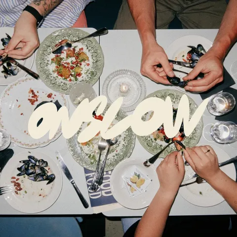 Onslow: Brand Identity by Davy Denduyver