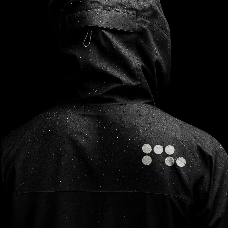 Runlab branding technical running jacket with reflective dot logo